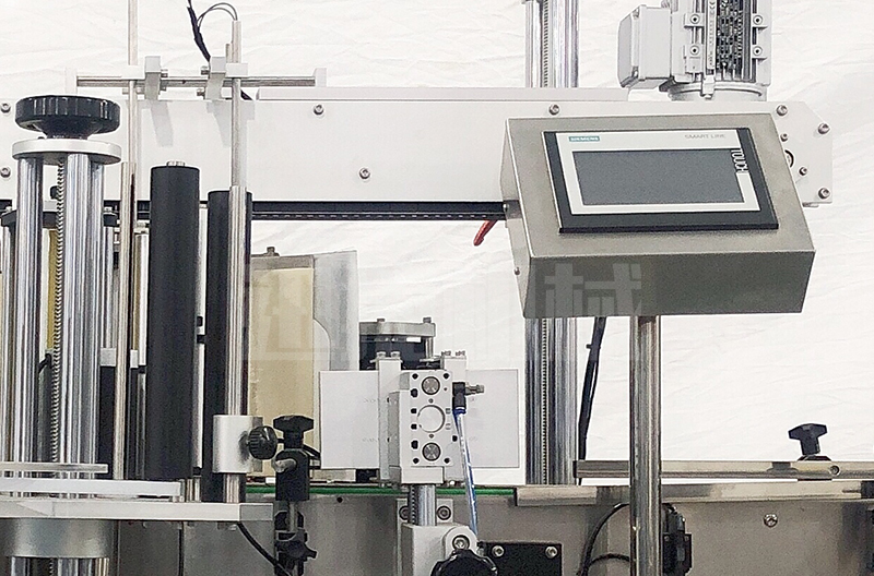 單側(cè)面貼標(biāo)機